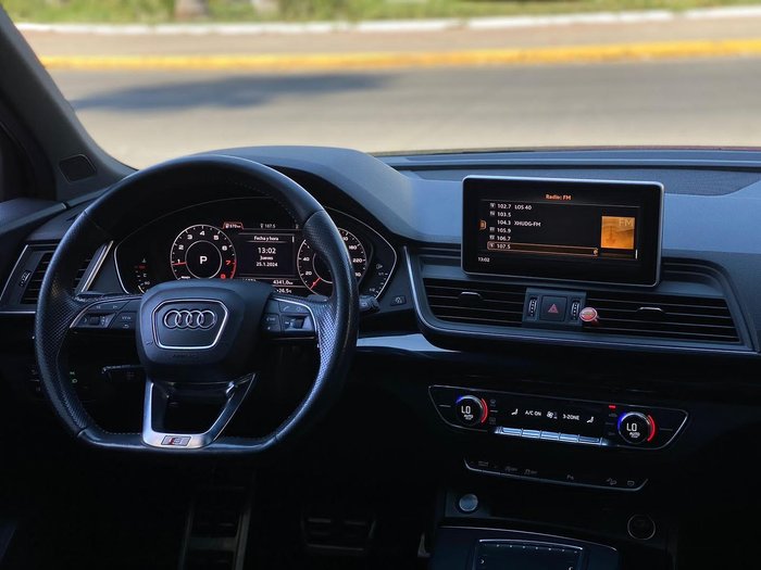 2018 Audi Q5 S line