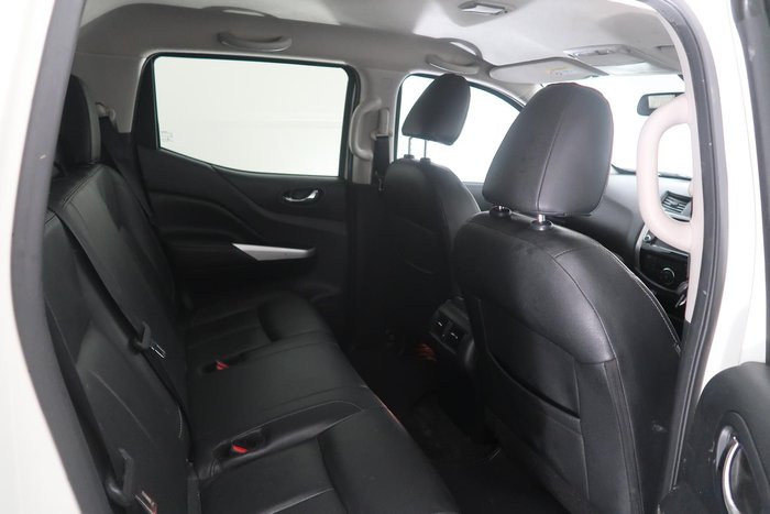 2019 Nissan Navara ST-X D23 Series 3 4x2 White Diamond