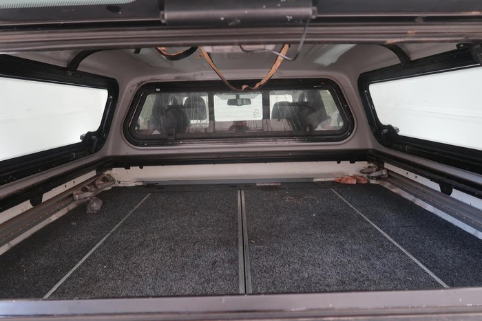 2019 Nissan Navara ST-X D23 Series 3 4x2 White Diamond