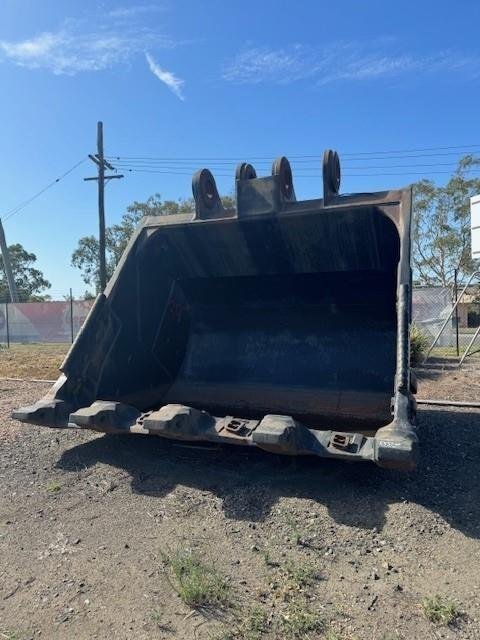 2000 Hitachi Ex5500 