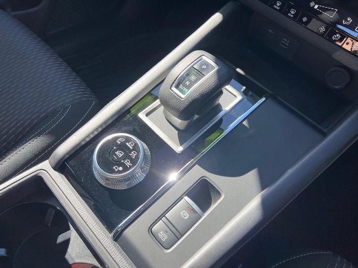 2023 Mitsubishi Outlander ES