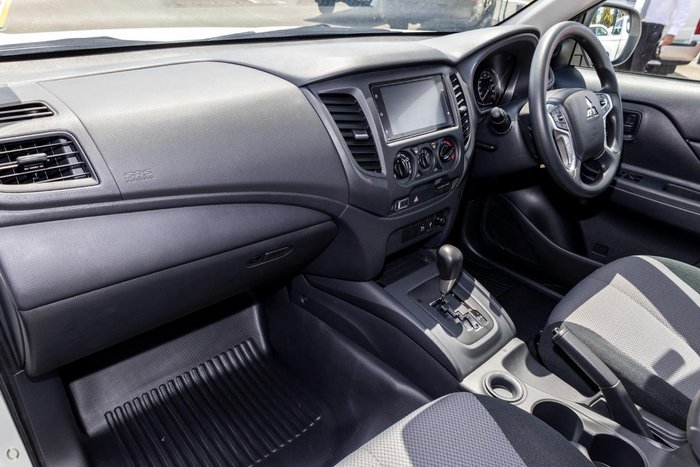 2023 Mitsubishi Triton GLX