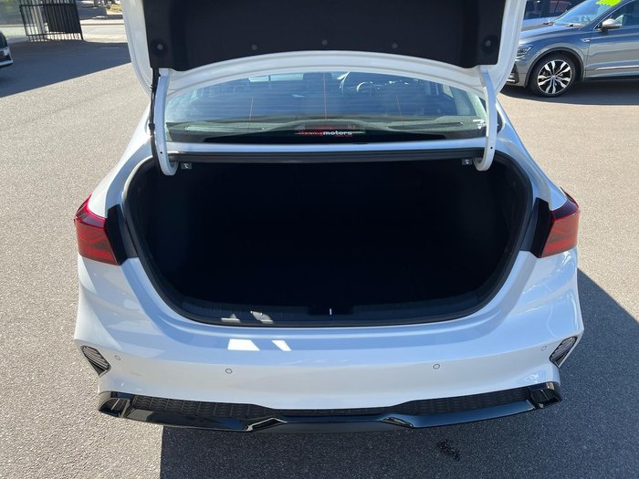2023 Kia Cerato S