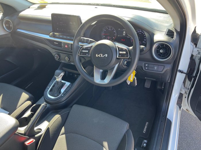 2023 Kia Cerato S