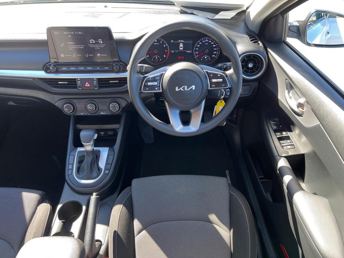 2023 Kia Cerato S