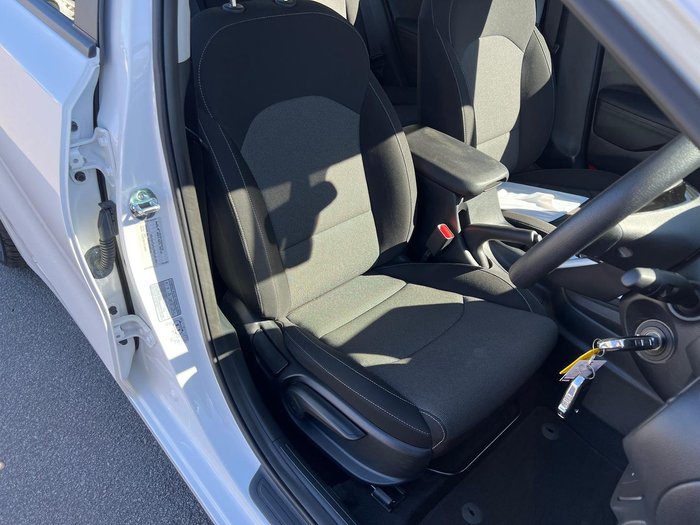 2023 Kia Cerato S