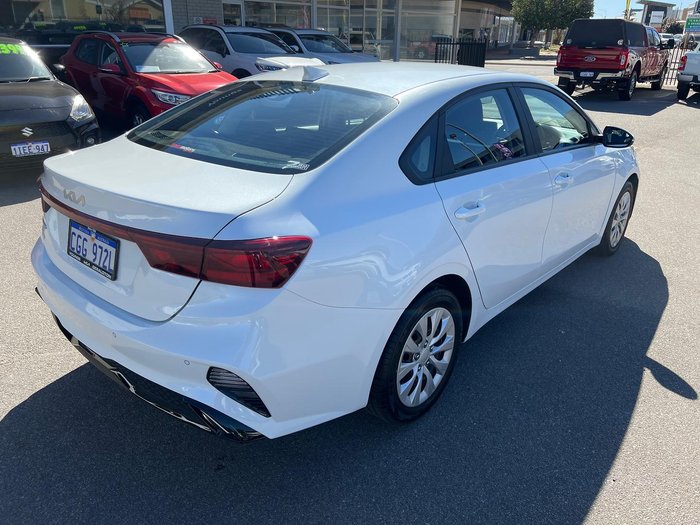 2023 Kia Cerato S