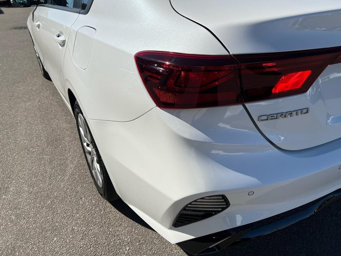 2023 Kia Cerato S