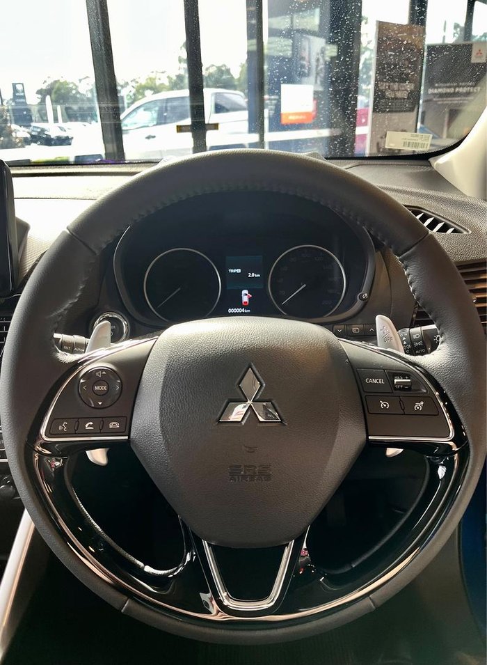 2024 Mitsubishi Eclipse Cross PHEV ES