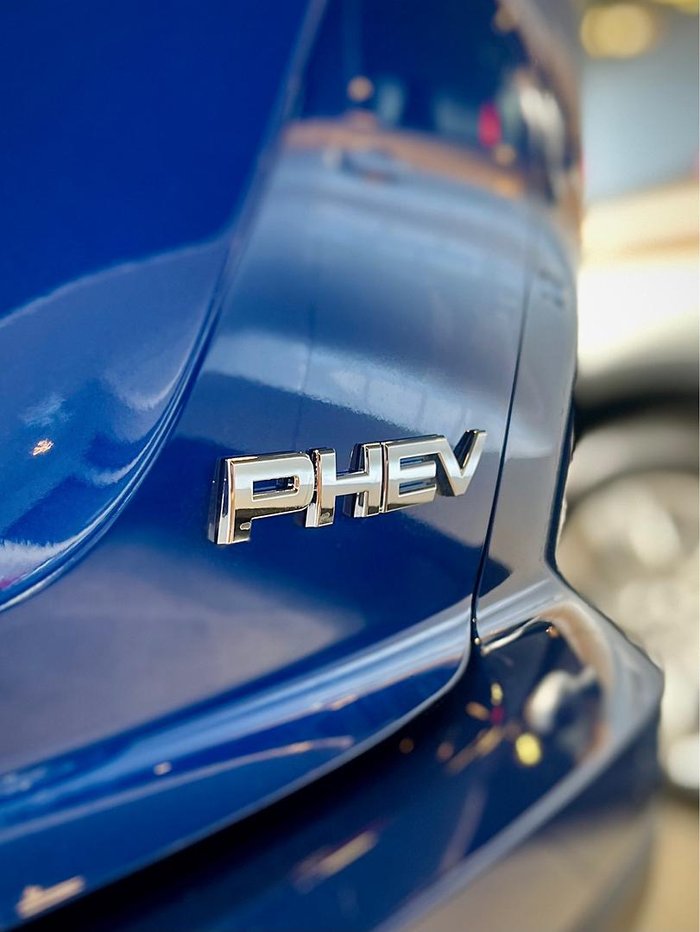 2024 Mitsubishi Eclipse Cross PHEV ES
