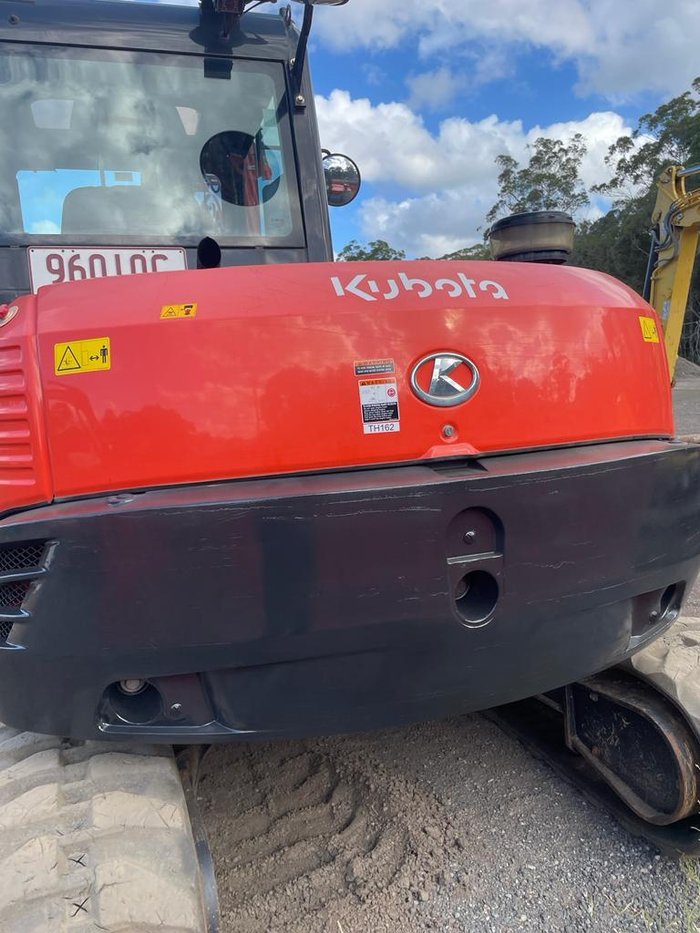 2021 Kubota Kx080-3S Orange