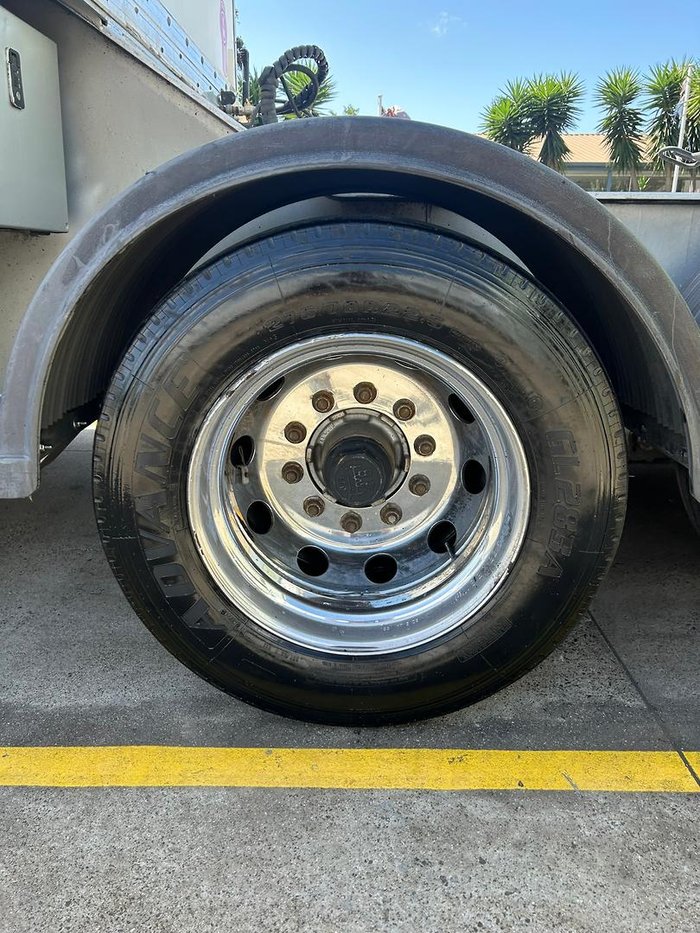 2006 Lusty St3 12 Pallet Dry Freight Van 4.3M 