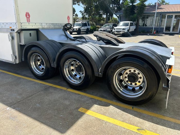 2006 Lusty St3 12 Pallet Dry Freight Van 4.3M 