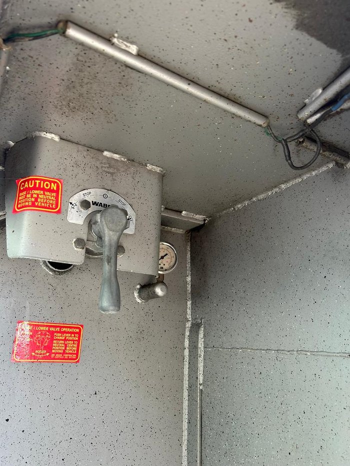 2006 Lusty St3 12 Pallet Dry Freight Van 4.3M 