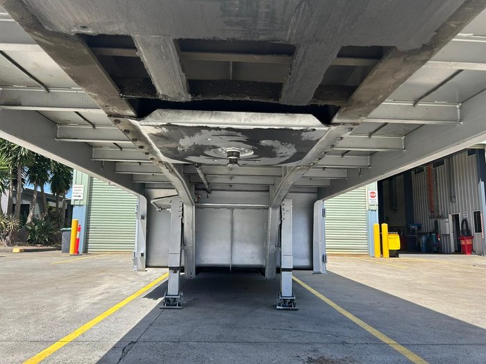 2006 Lusty St3 12 Pallet Dry Freight Van 4.3M 