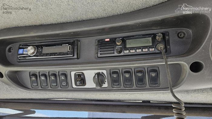 2015 Challenger Mt765e