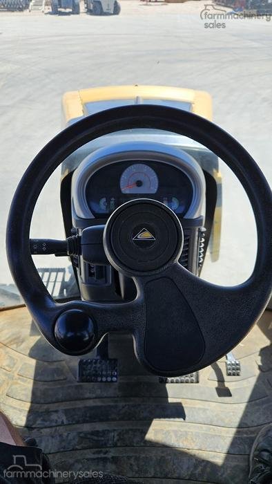 2015 Challenger Mt765e