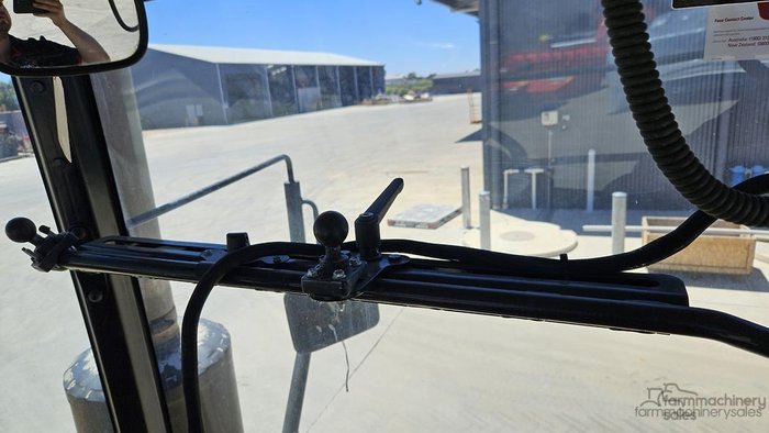 2015 Challenger Mt765e