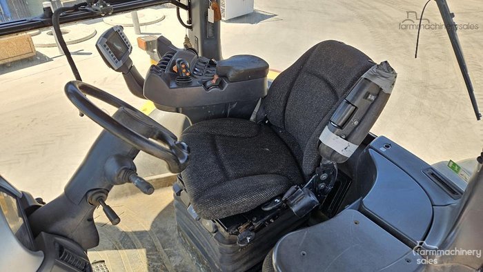 2015 Challenger Mt765e