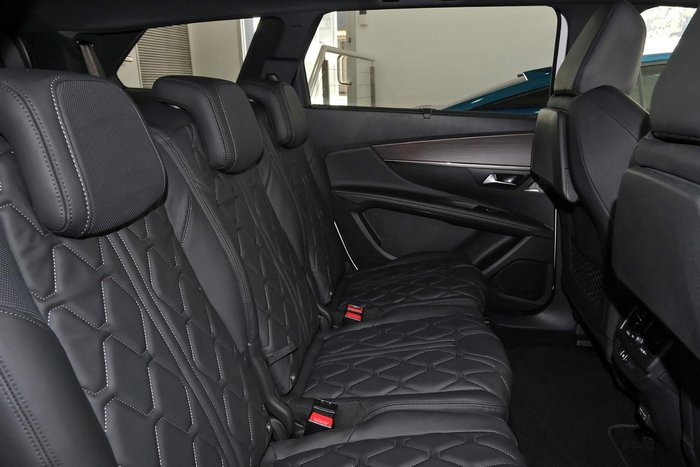 2023 Peugeot 5008 GT Sport P87 MY23 Pearl White