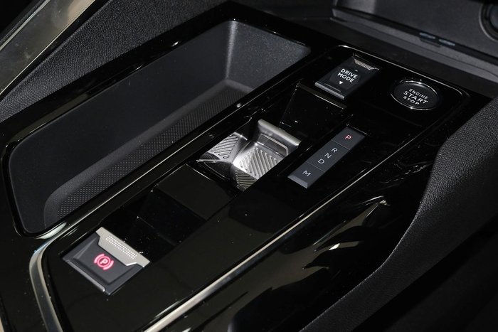 2023 Peugeot 5008 GT Sport