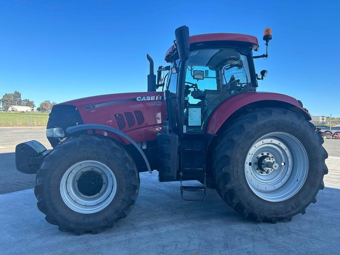 2018 CASE IH Puma 165 Cvt Red
