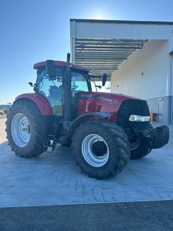 2018 CASE IH Puma 165 Cvt Red