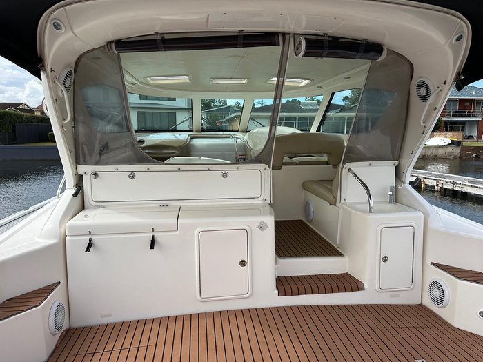 2004 Riviera 4000 OFFSHORE