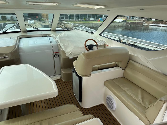 2004 Riviera 4000 OFFSHORE