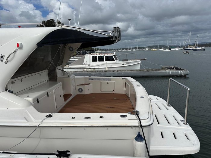2004 Riviera 4000 OFFSHORE