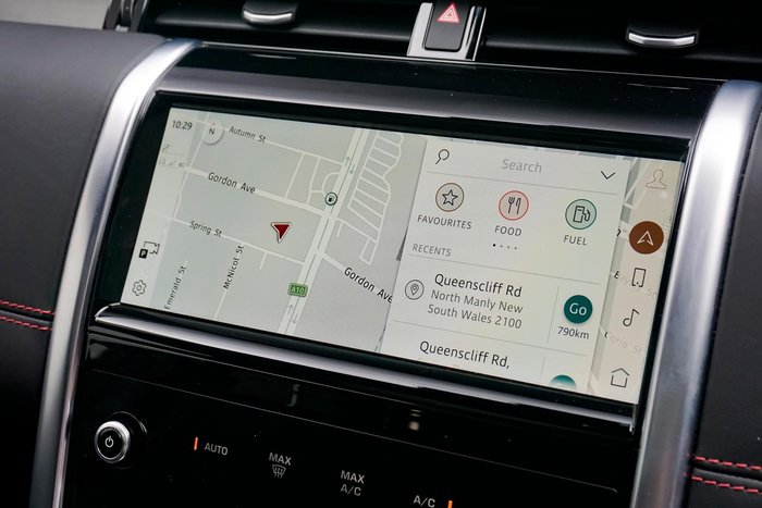 2022 Land Rover Discovery Sport P250 R-Dynamic HSE