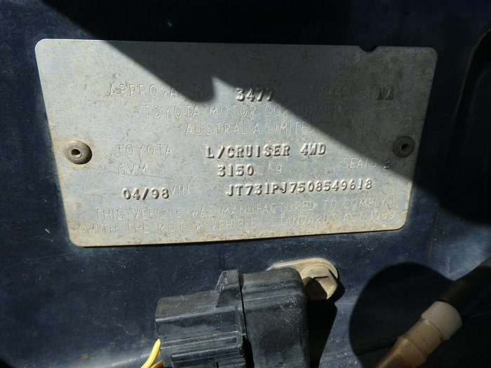 1998 Toyota Landcruiser Ute SILVER