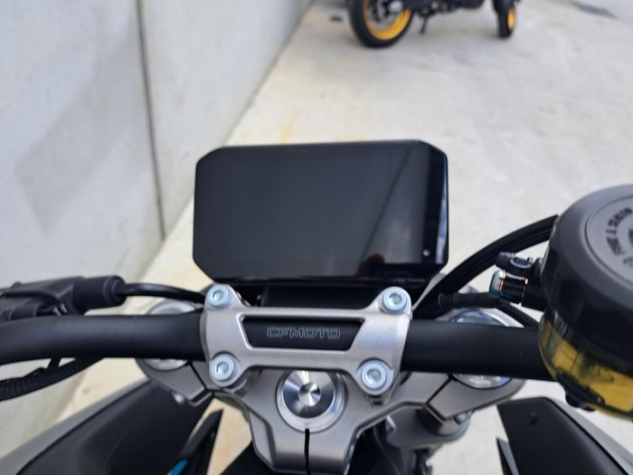 2025 CFMOTO 450NK NK Black