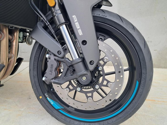 2025 CFMOTO 450NK NK Black