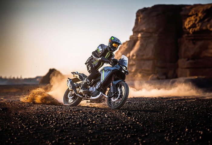 2025 CFMOTO 450MT MT Blue