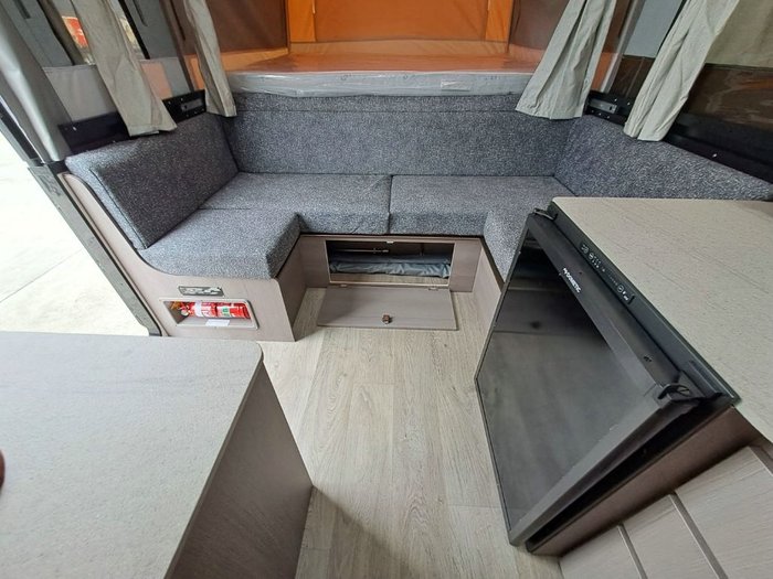 2023 JAYCO SWAN OB.CP-MY24