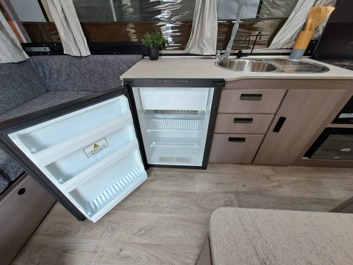 2023 JAYCO SWAN OB.CP-MY24