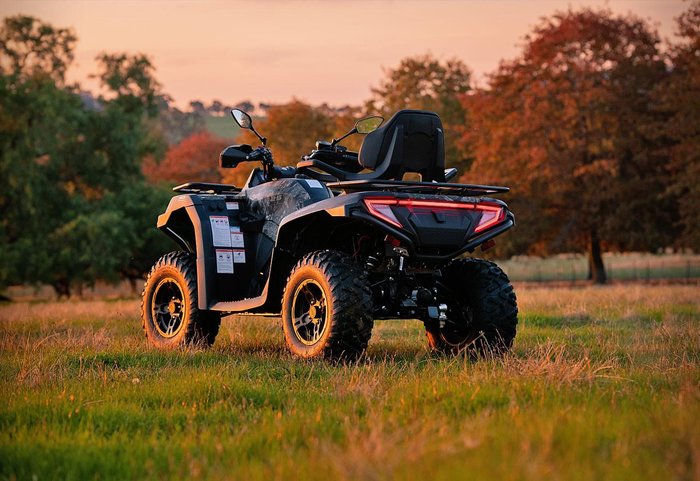 2025 CFMOTO CForce 625 EPS Touring CForce Silver