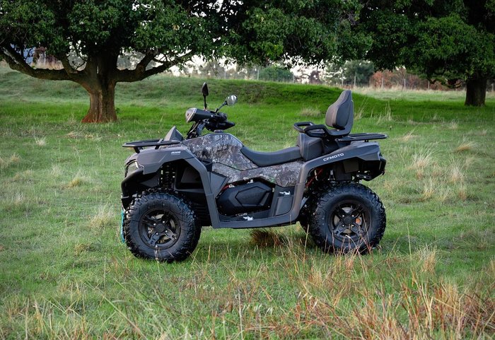 2025 CFMOTO CForce 625 EPS Touring CForce Silver