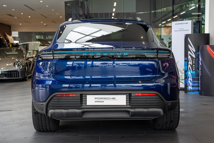 2025 Porsche Macan 4S