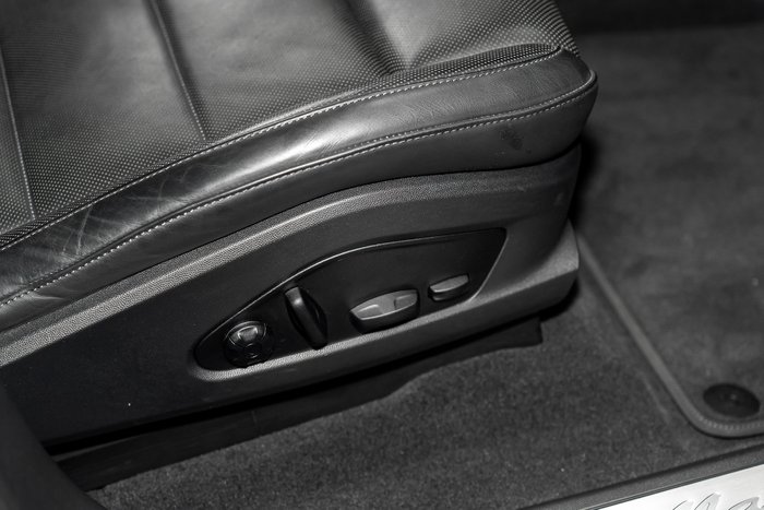 2025 Porsche Macan 4S