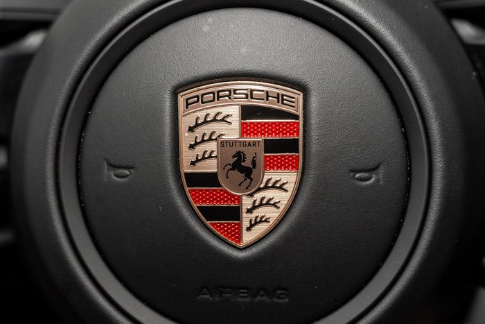 2025 Porsche Macan 4S