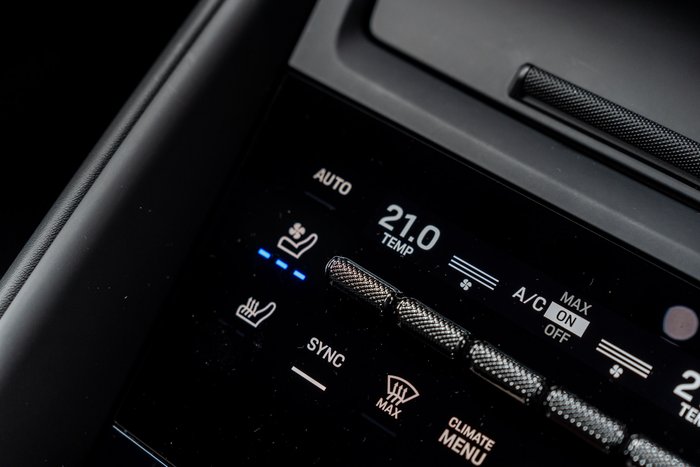 2025 Porsche Macan 4S