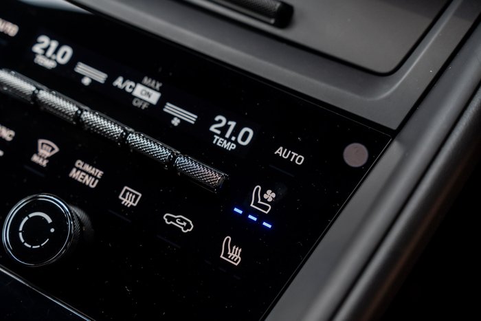 2025 Porsche Macan 4S