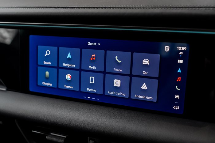 2025 Porsche Macan 4S