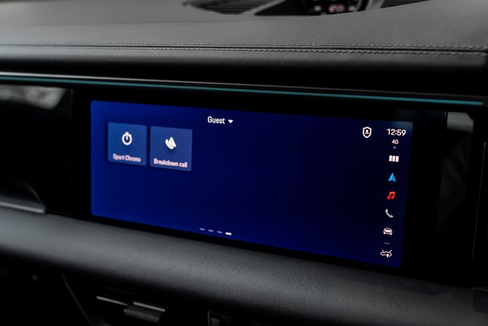 2025 Porsche Macan 4S