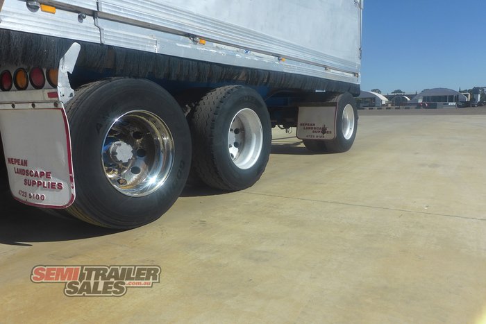 2000 Hamelex Dog Tipper