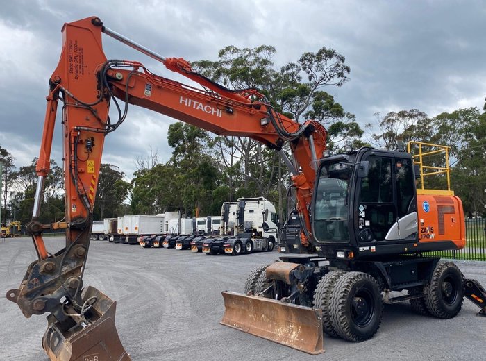 2019 Hitachi Zx170w-5B