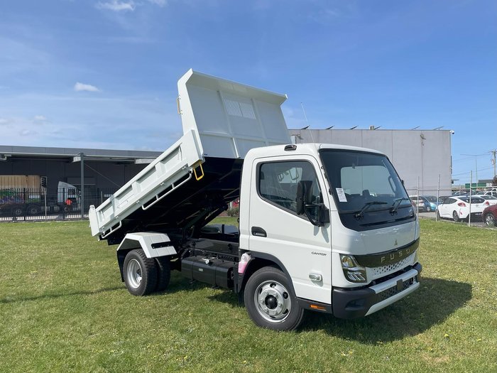 2025 Fuso Canter 815 Tipper White
