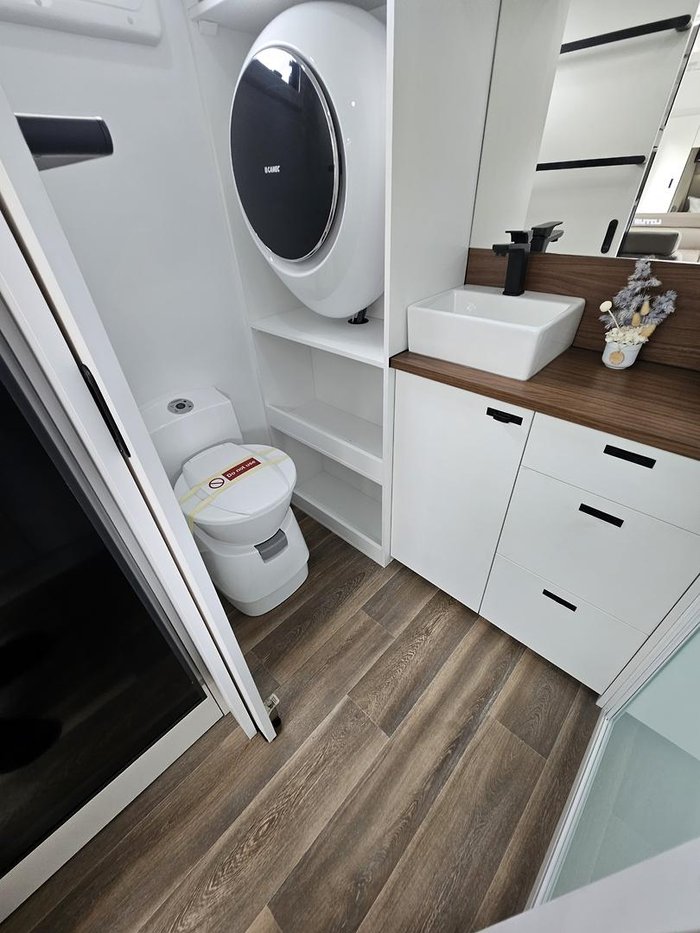 2024 Lotus Caravans Trooper 189